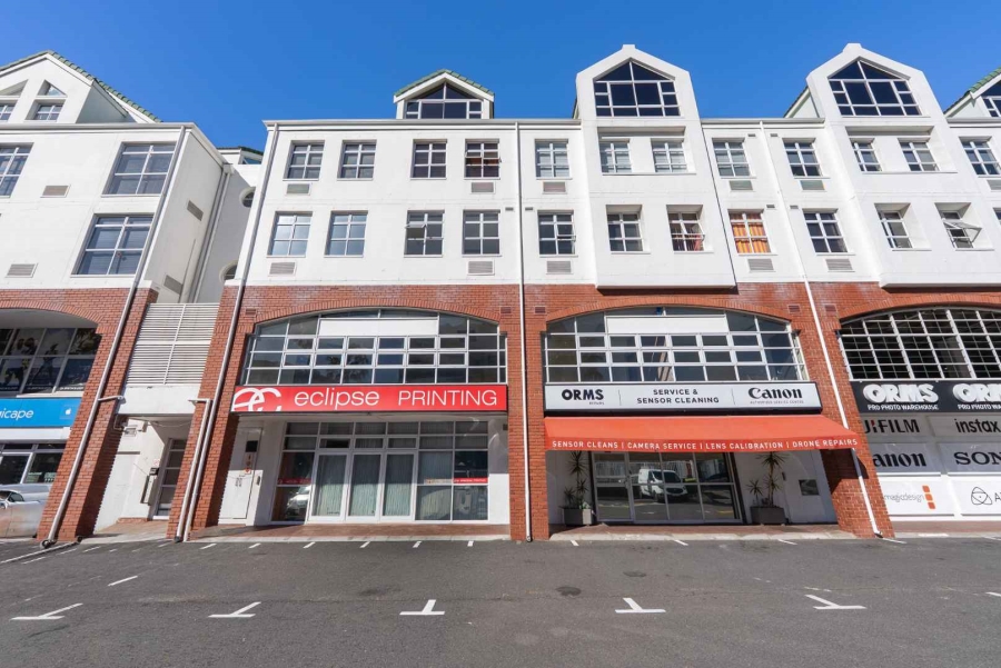To Let Commercial Property for Rent in Gardens Western Cape